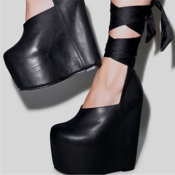 UNIF LeLand Platform Wedge Shoes - Picture 1 of 8